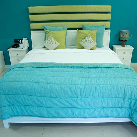 Regenta Beach House Resort, Goa ベナウリム エクステリア 写真