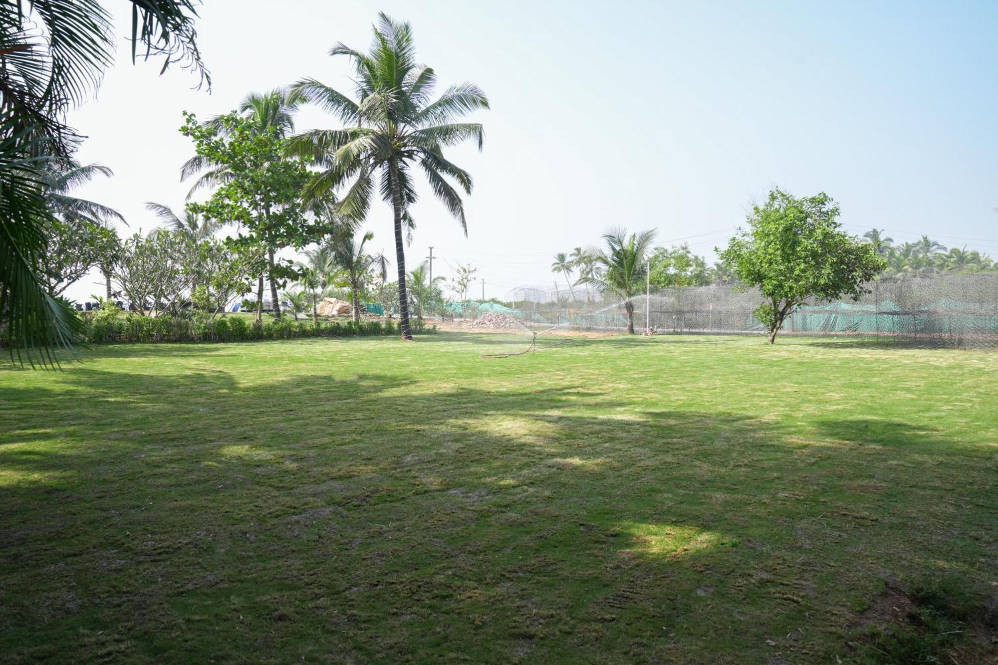 Regenta Beach House Resort, Goa ベナウリム エクステリア 写真