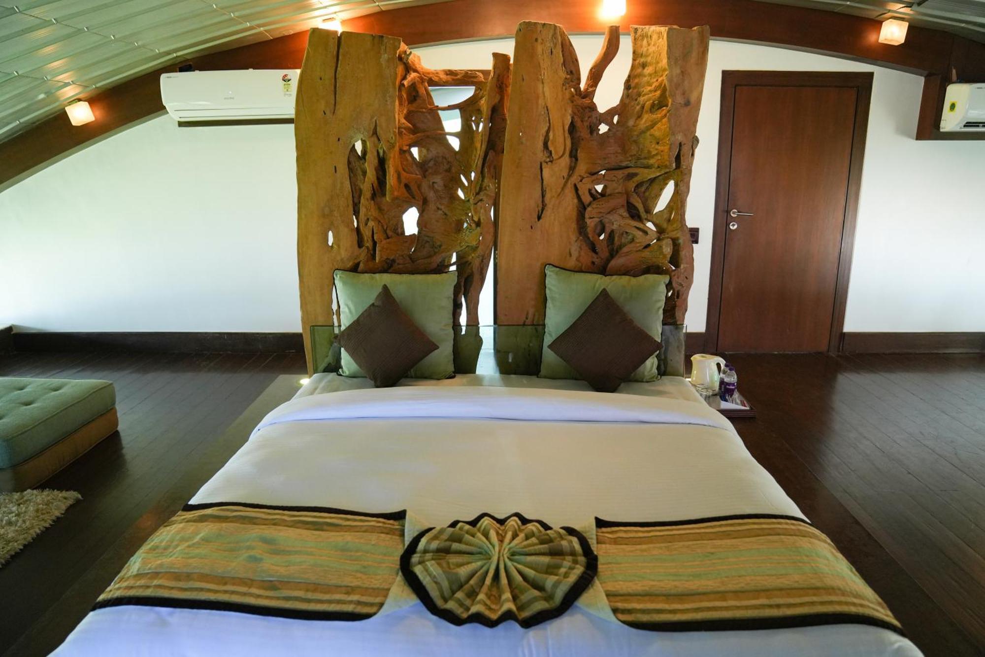 Regenta Beach House Resort, Goa ベナウリム エクステリア 写真