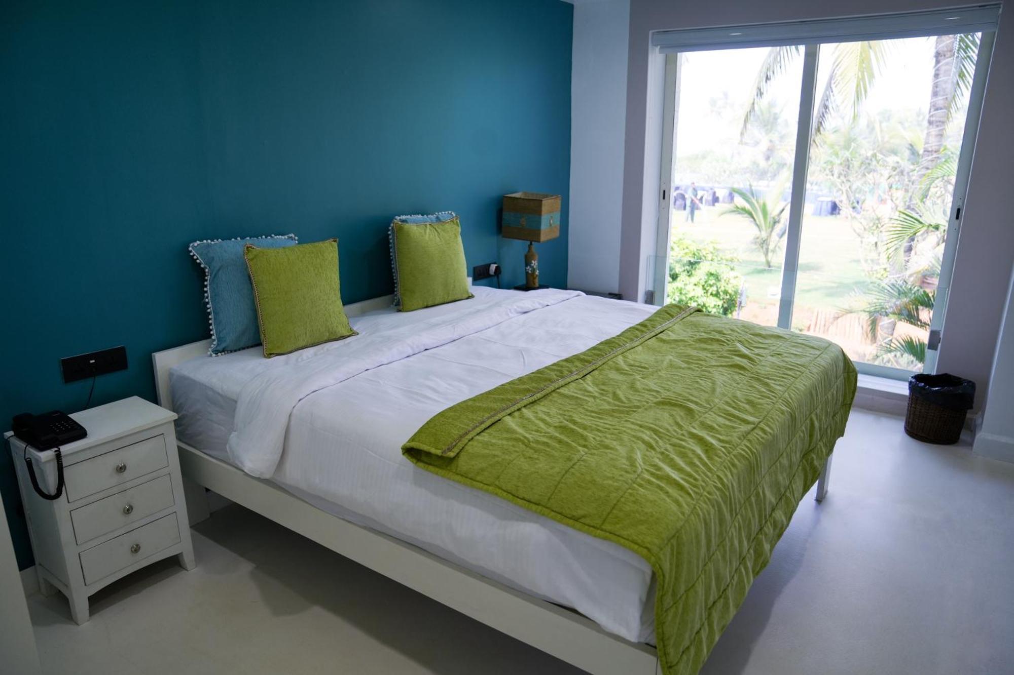 Regenta Beach House Resort, Goa ベナウリム エクステリア 写真