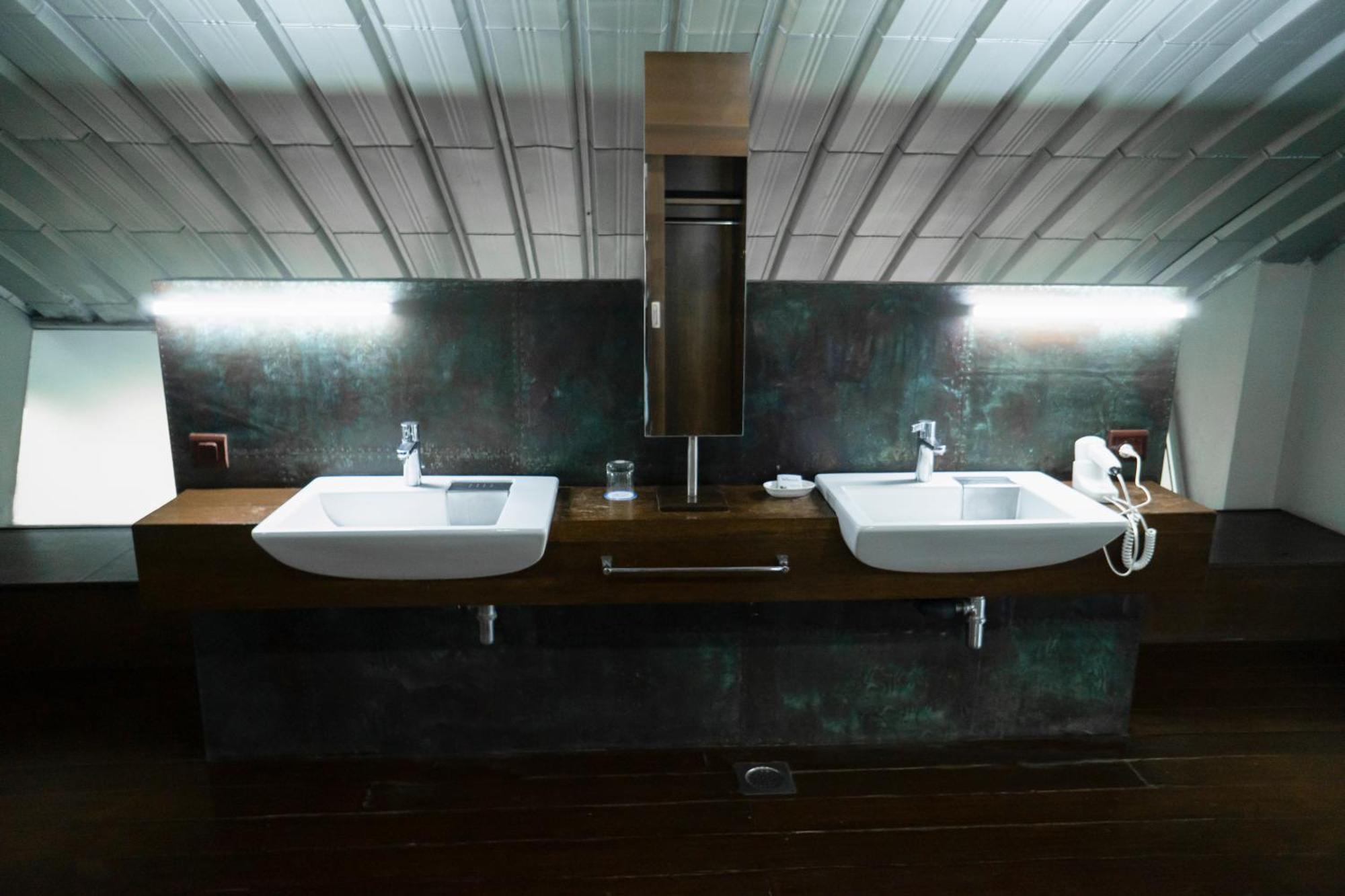 Regenta Beach House Resort, Goa ベナウリム エクステリア 写真